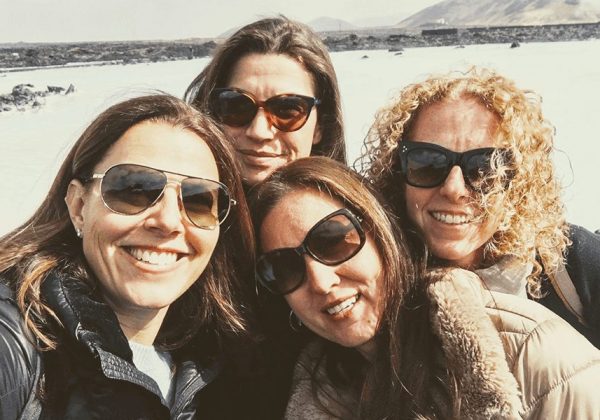 יש לך שם בכלל חברות? …..או ׳עם מי נסעת לאיסלנד???׳ חלק א׳